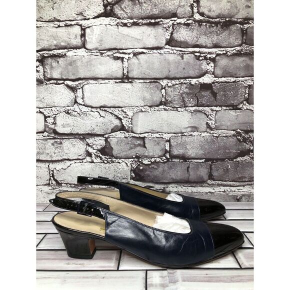 Salvatore Ferragamo Blue Leather Cap Toe Slingback Pumps Heels Women Sz 8AAAA US - Picture 3 of 16